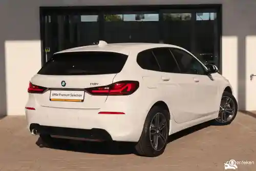 BMW 118i 2023