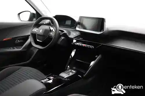 Peugeot e-2008 2022