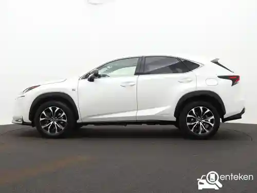 Lexus NX 300h 2015