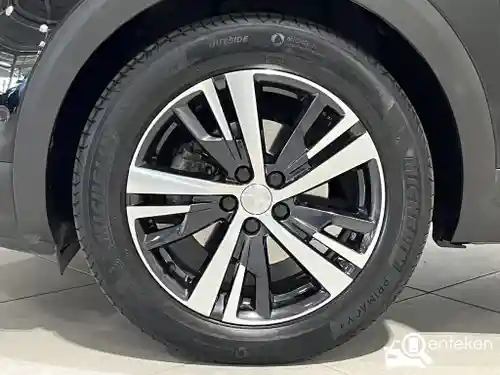 Peugeot 5008 1.2 PureTech 130 2020