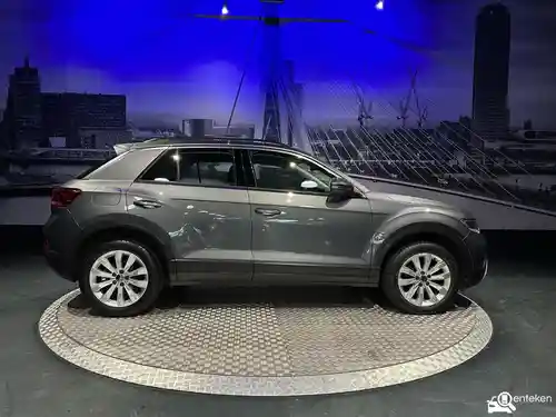 VW T-Roc 1.5 TSI OPF 2022