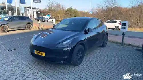 Tesla Model Y Maximum Range 2023