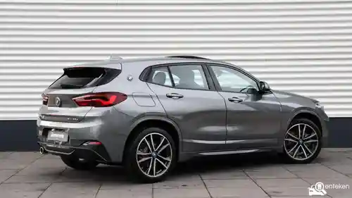 BMW X2 xDrive25e 2022