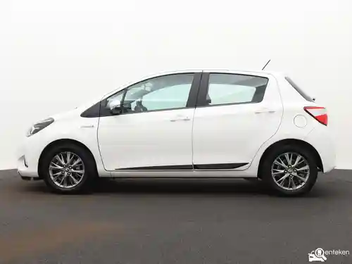 Toyota Yaris 1.5 Hybrid 2020