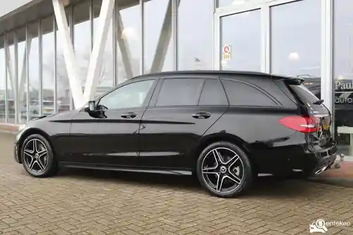 Mercedes-Benz C 300 e T-model 2020
