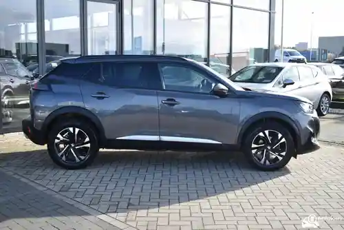 Peugeot 2008 1.2 PureTech 130 2021