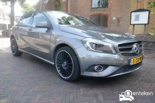 Mercedes-Benz A 180 2014