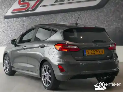 Ford Fiesta 1.0 EcoBoost Hybrid 2023