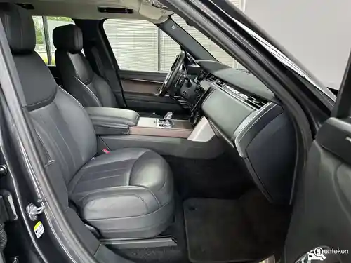 Land Rover Range Rover P440e 2023