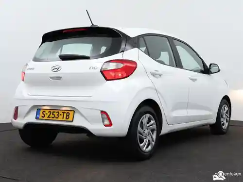Hyundai i10 1.0 2023
