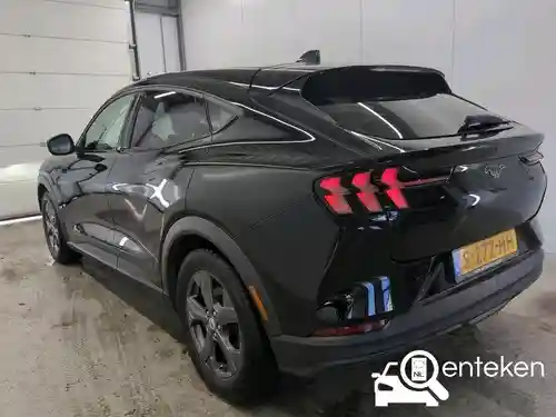 Ford Mustang Mach-E Standard Range 2023