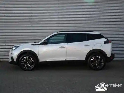 Peugeot e-2008 2023