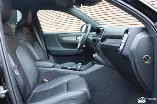 Volvo XC40 Recharge Plug-in Hybrid T5 2021