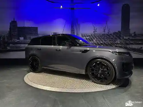Land Rover Range Rover Sport P440e 2023