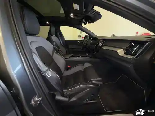 Volvo XC60 Recharge T6 2021