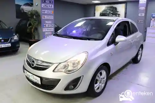 Opel Corsa 1.4 2011