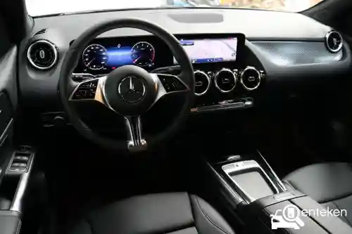 Mercedes-Benz B 180 2023