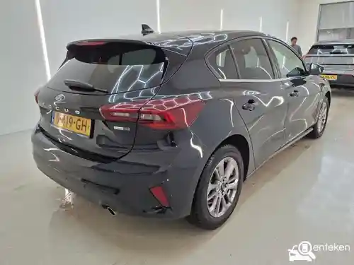Ford Focus 1.0 EcoBoost Hybrid 2023