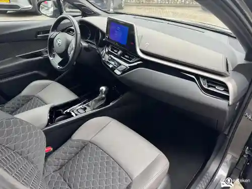 Toyota C-HR 1.8 Hybrid 2023
