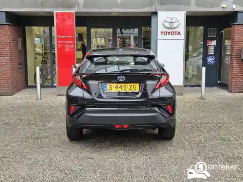 Toyota C-HR 1.8 Hybrid 2023