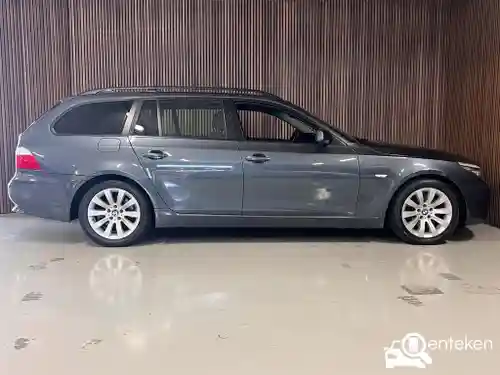 BMW 523i Touring 2008