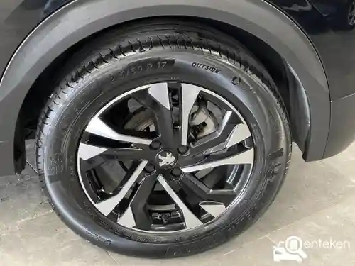 Peugeot 2008 1.2 PureTech 130 2021