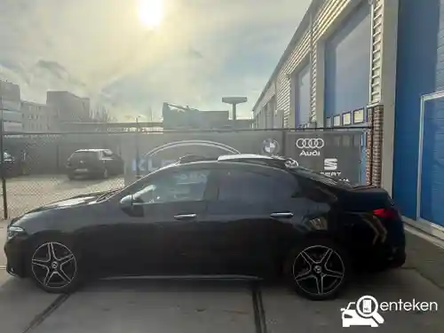 Mercedes-Benz CLA Coupé 180 2023