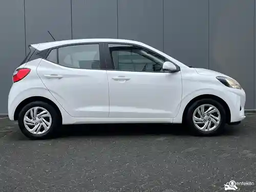 Hyundai i10 1.0 2023