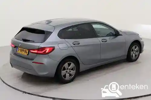 BMW 118i 2023