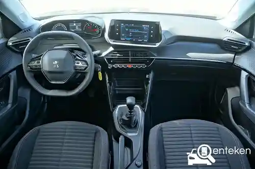 Peugeot 2008 1.2 PureTech 130 2022