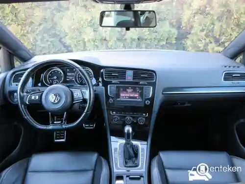 VW Golf R 2014