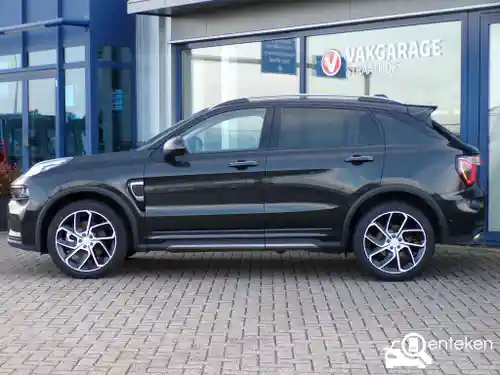 Lynk & Co 01 1.5TD PHEV 2023