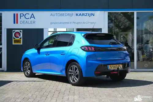 Peugeot 208 1.2 PureTech 100 2022