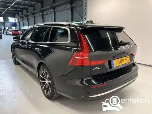 Volvo V60 T6 2023