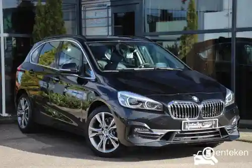 BMW 220i Active Tourer 2021