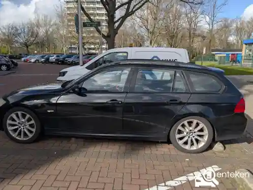 BMW 318i Touring 2006