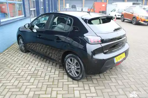 Peugeot 208 1.2 PureTech 100 2023