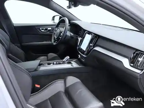 Volvo V60 B3 2023