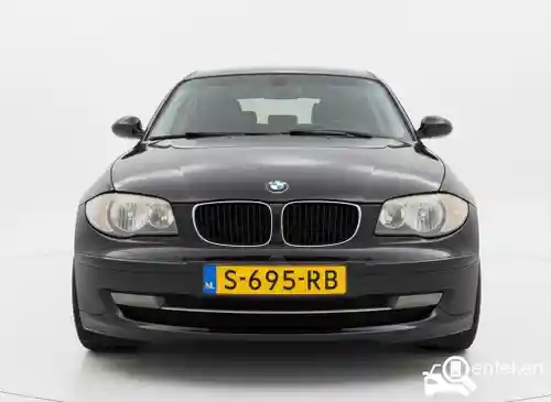 BMW 118i 2008