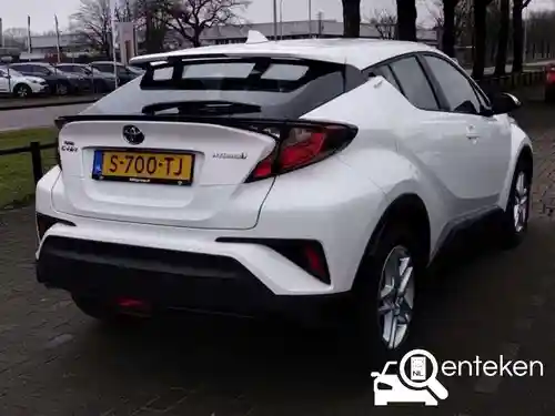 Toyota C-HR 1.8 Hybrid 2023