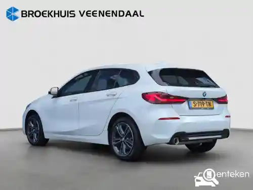 BMW 118i 2023