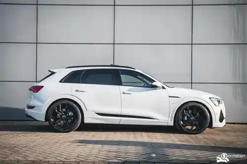 Audi e-tron 55 2022