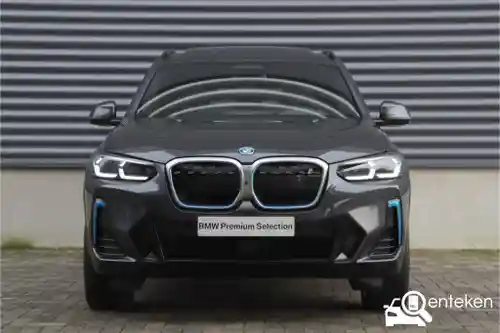 BMW iX3 2022