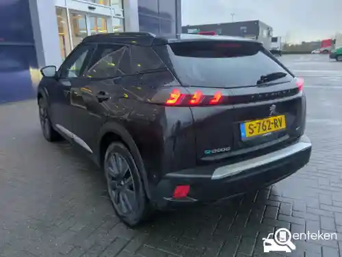 Peugeot e-2008 2023