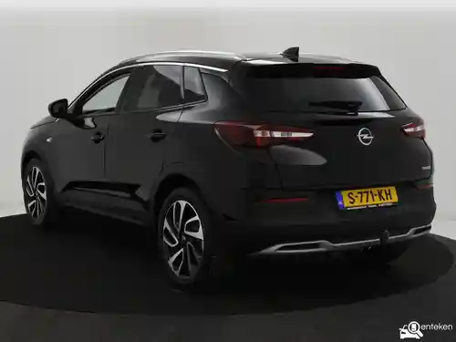 Opel Grandland X 1.6 DI Turbo 2019