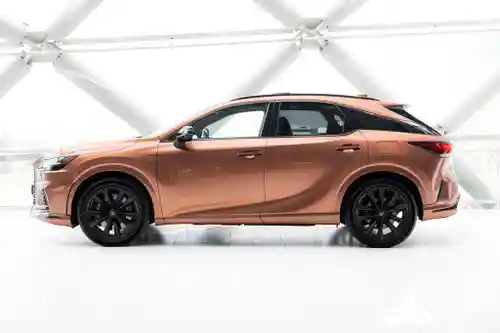 Lexus RX 450h+ 2023