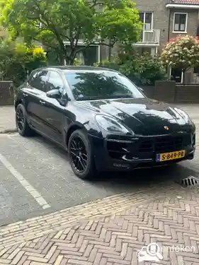 Porsche Macan GTS 2017