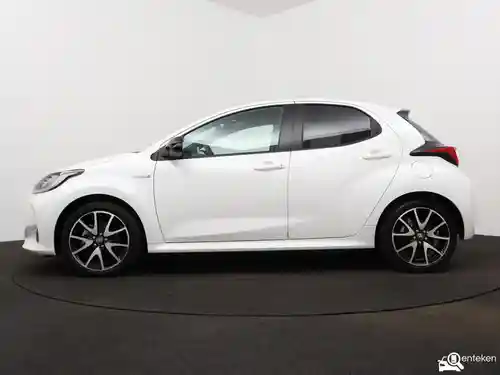 Toyota Yaris 1.5 Hybrid 116 2021