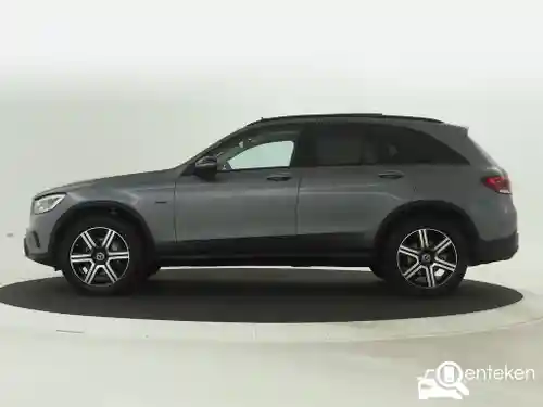 Mercedes-Benz GLC 300 e 2020