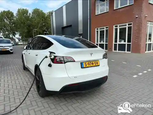 Tesla Model Y Maximum Range 2023